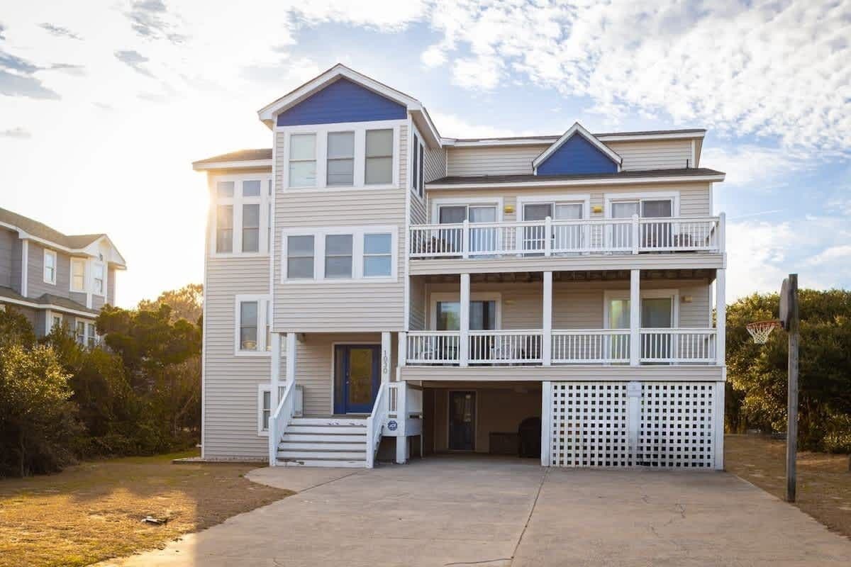 Dreamin’ Seamen — listing photo 1